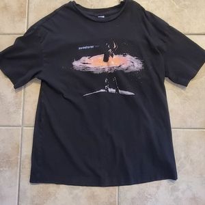 Ariana grande-sweetener world tour black t-shirt